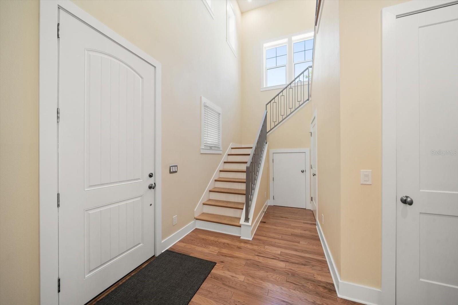 Listing photo id 2 for 1120 24th Avenue N