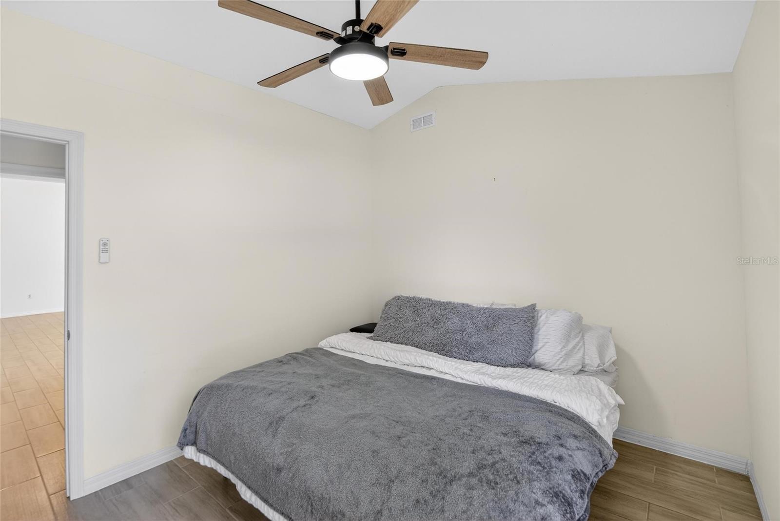 Image 39 of 97 For 15047 Woodbury Road