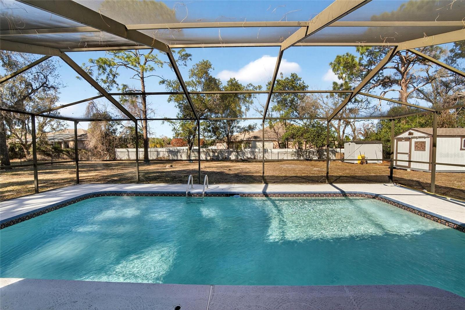 Image 4 of 97 For 15047 Woodbury Road