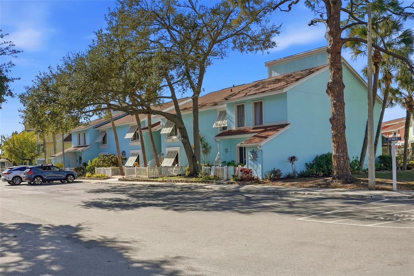 Image 17 of 63 For 3585 41st Way S C