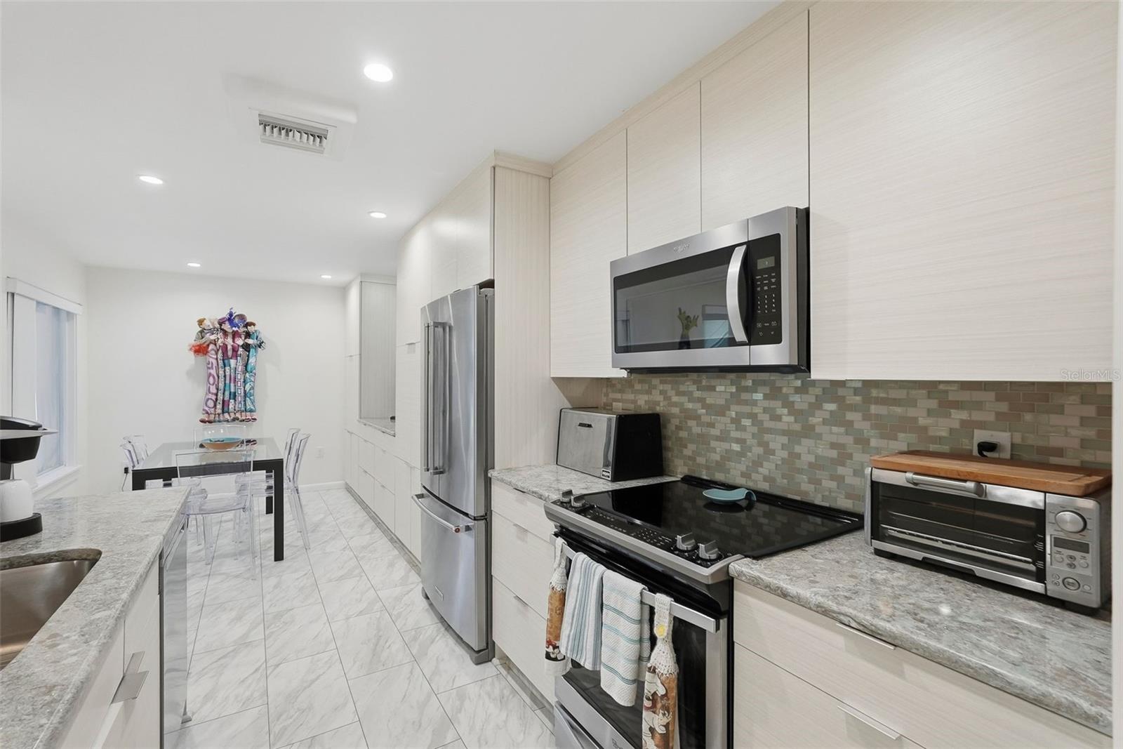 Image 31 of 63 For 3585 41st Way S C