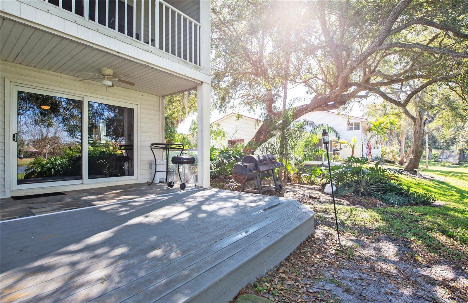 Image 11 of 50 For 1423 Water View Drive W