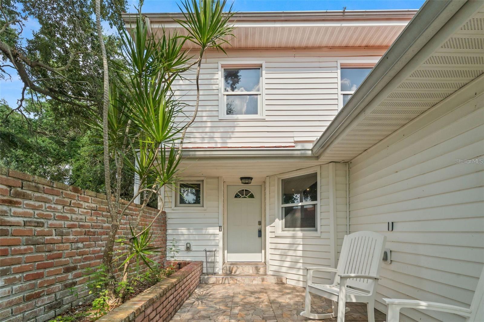 Image 27 of 50 For 1423 Water View Drive W