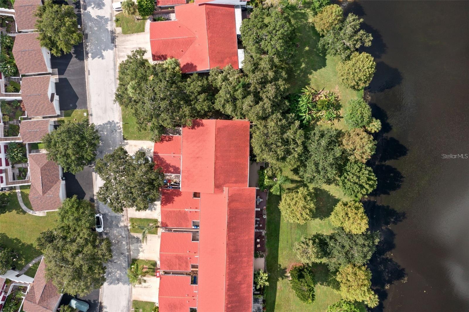 Image 40 of 50 For 1423 Water View Drive W