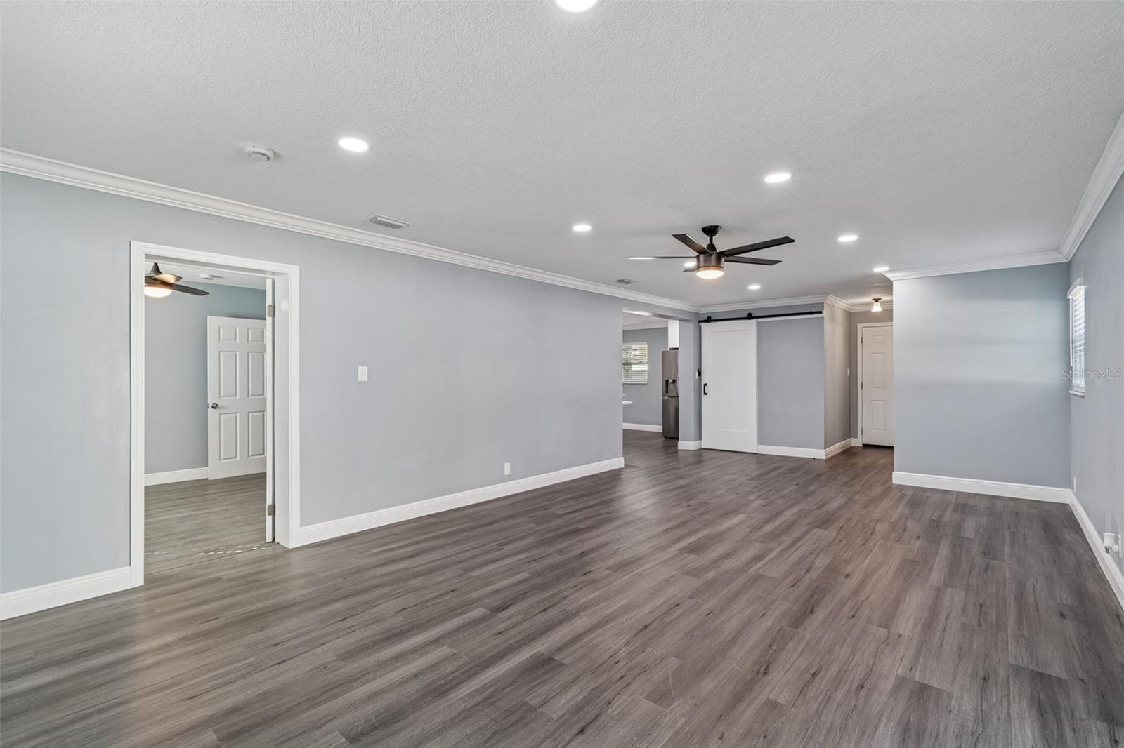 Image 28 of 47 For 2205 Grady Avenue