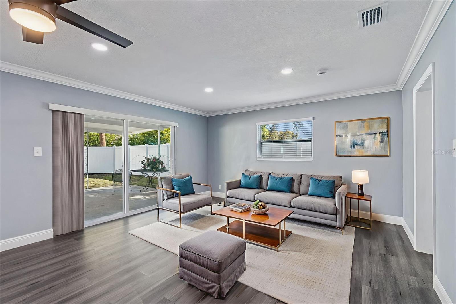 Image 29 of 47 For 2205 Grady Avenue