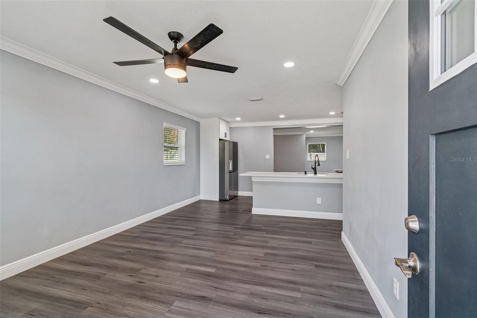 Image 7 of 47 For 2205 Grady Avenue