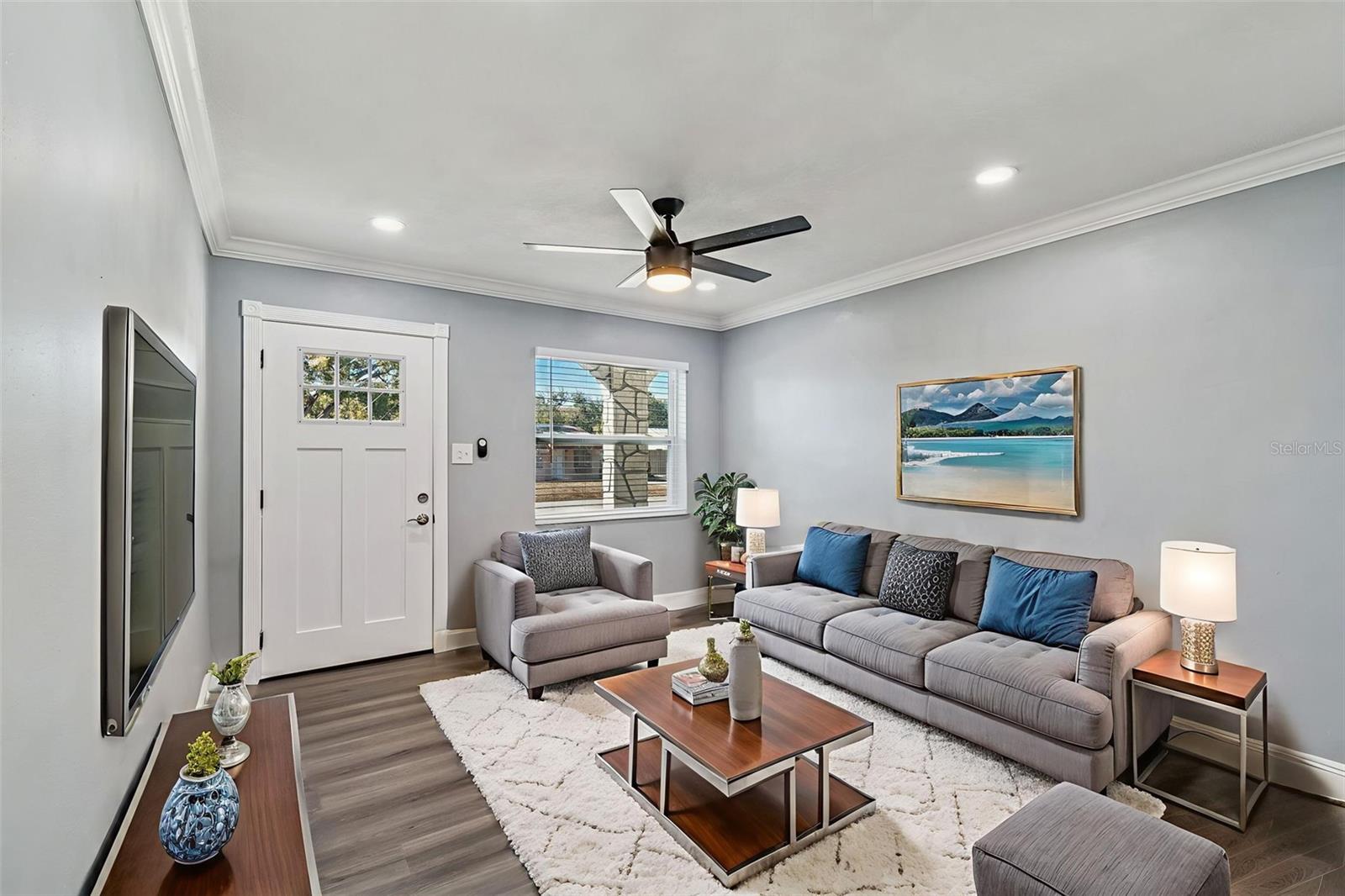 Image 9 of 47 For 2205 Grady Avenue