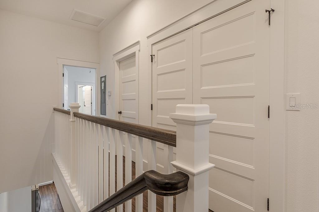 Image 23 of 43 For 1408 Curtis Street B