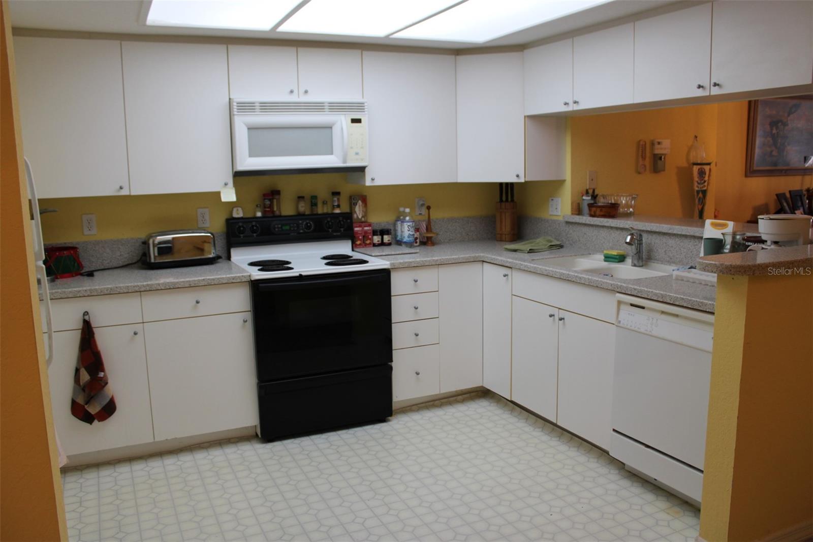 Image 11 of 65 For 9722 Indian Key Trail 116