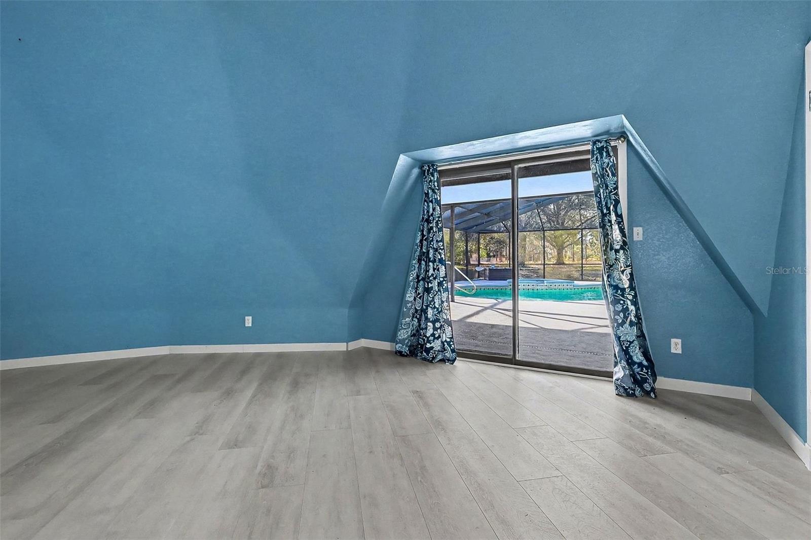 Image 6 of 34 For 2567 Us Highway 98 W