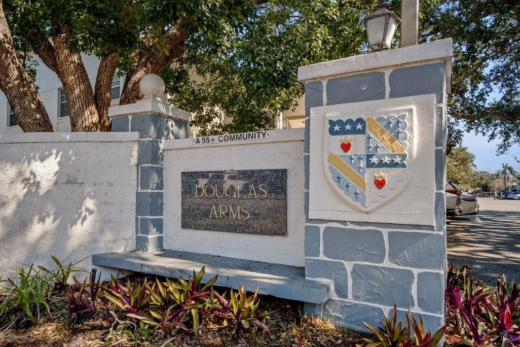 Image 42 of 60 For 300 Clyde Lane 215