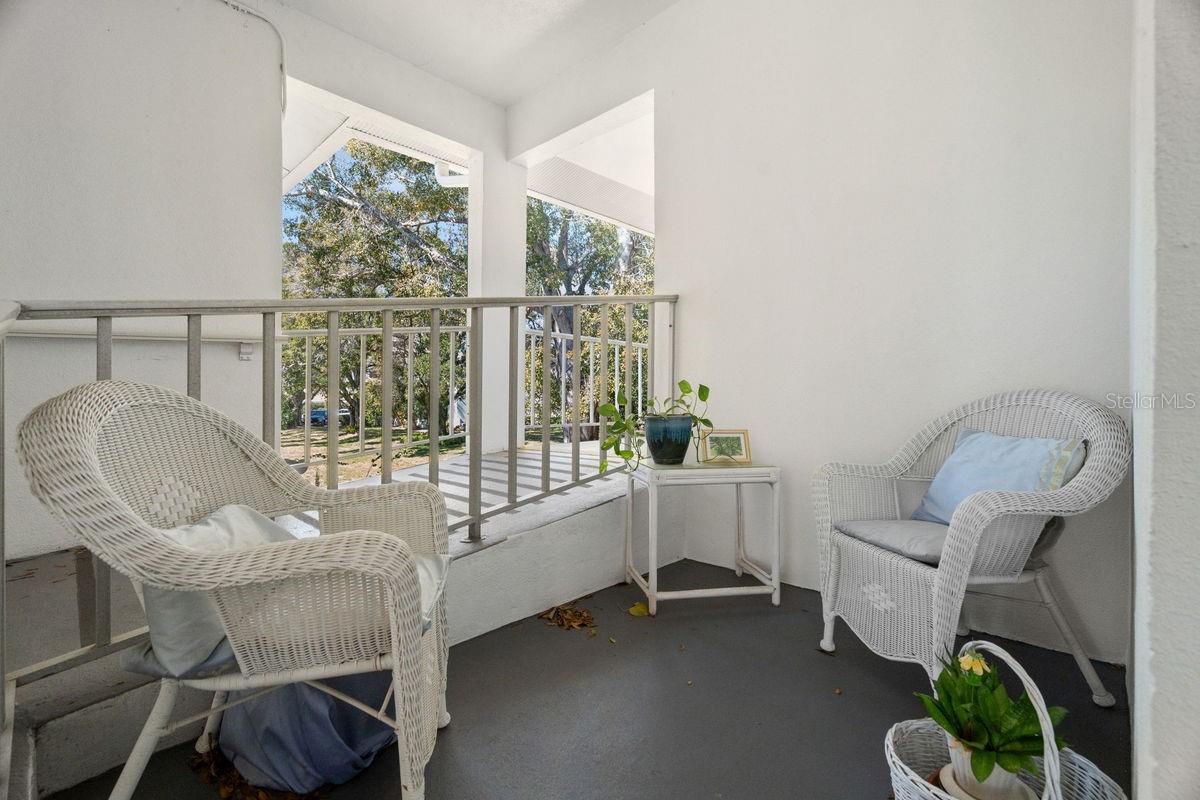 Image 5 of 60 For 300 Clyde Lane 215