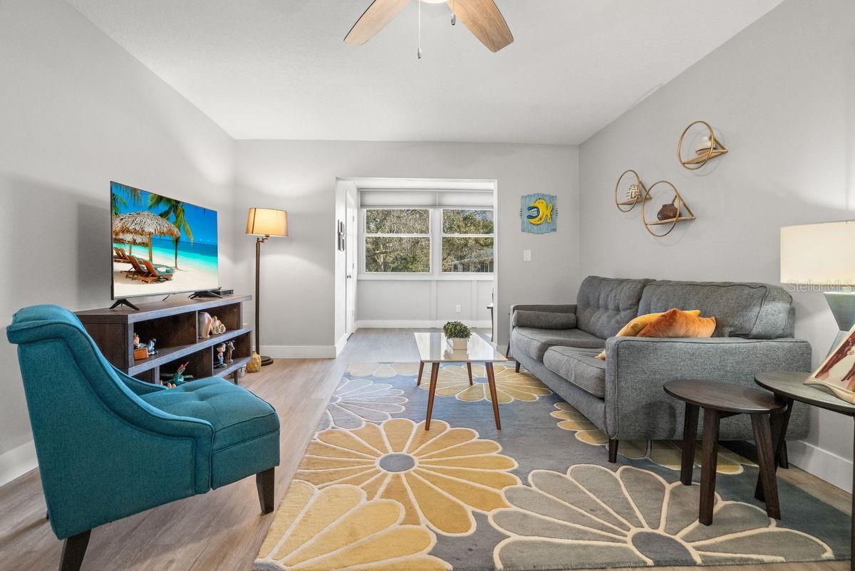 Image 9 of 60 For 300 Clyde Lane 215