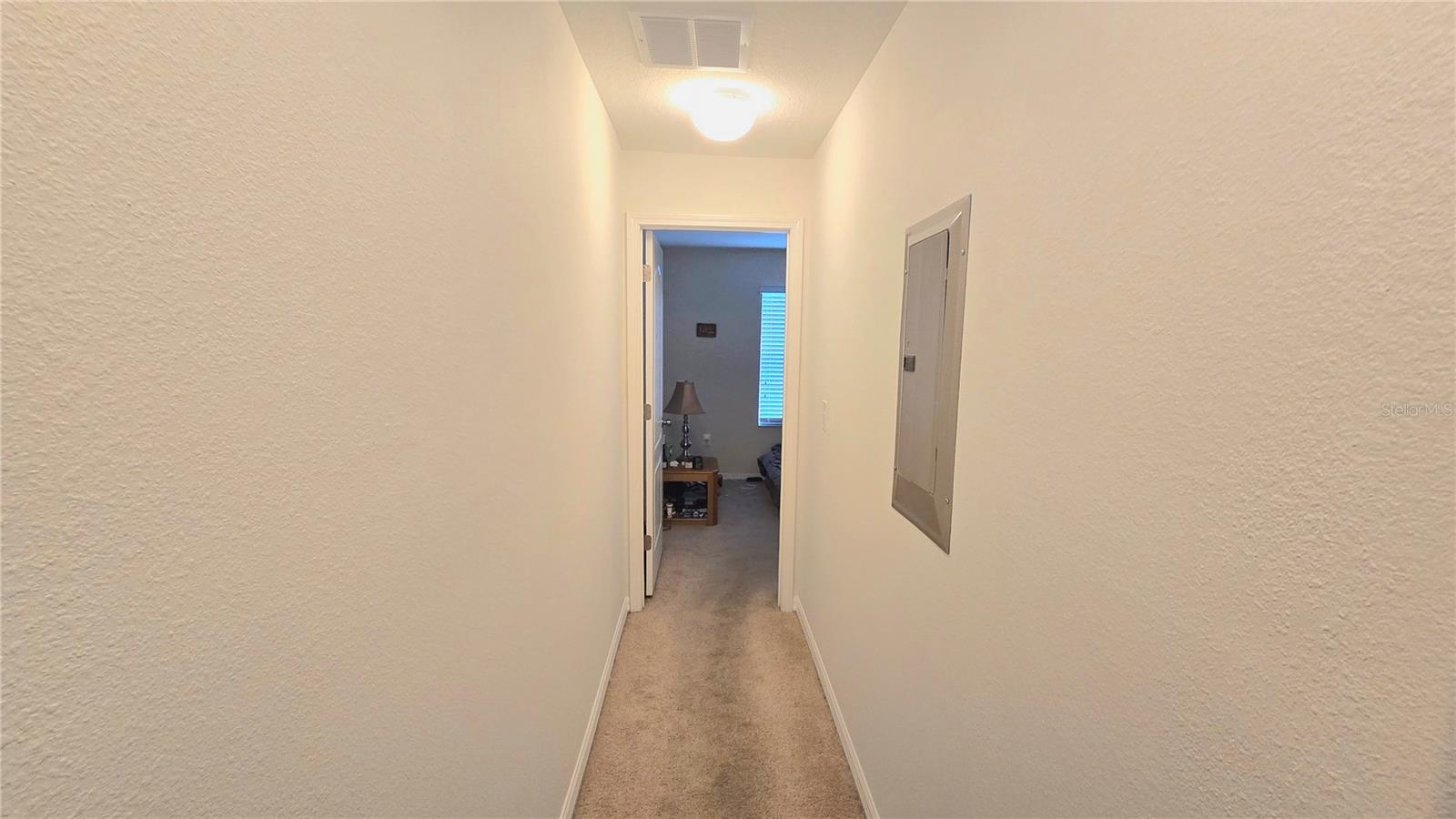 Image 19 of 24 For 31213 Claridge Place