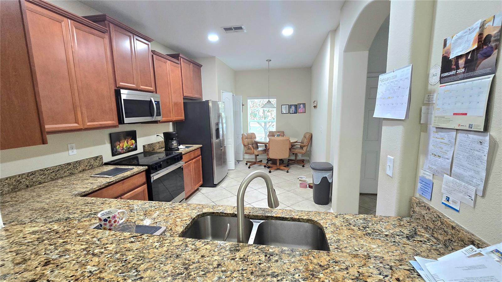 Image 3 of 24 For 31213 Claridge Place