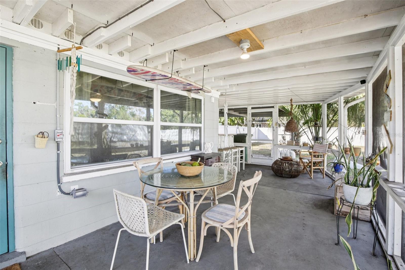 Image 27 of 33 For 2818 11th Avenue W