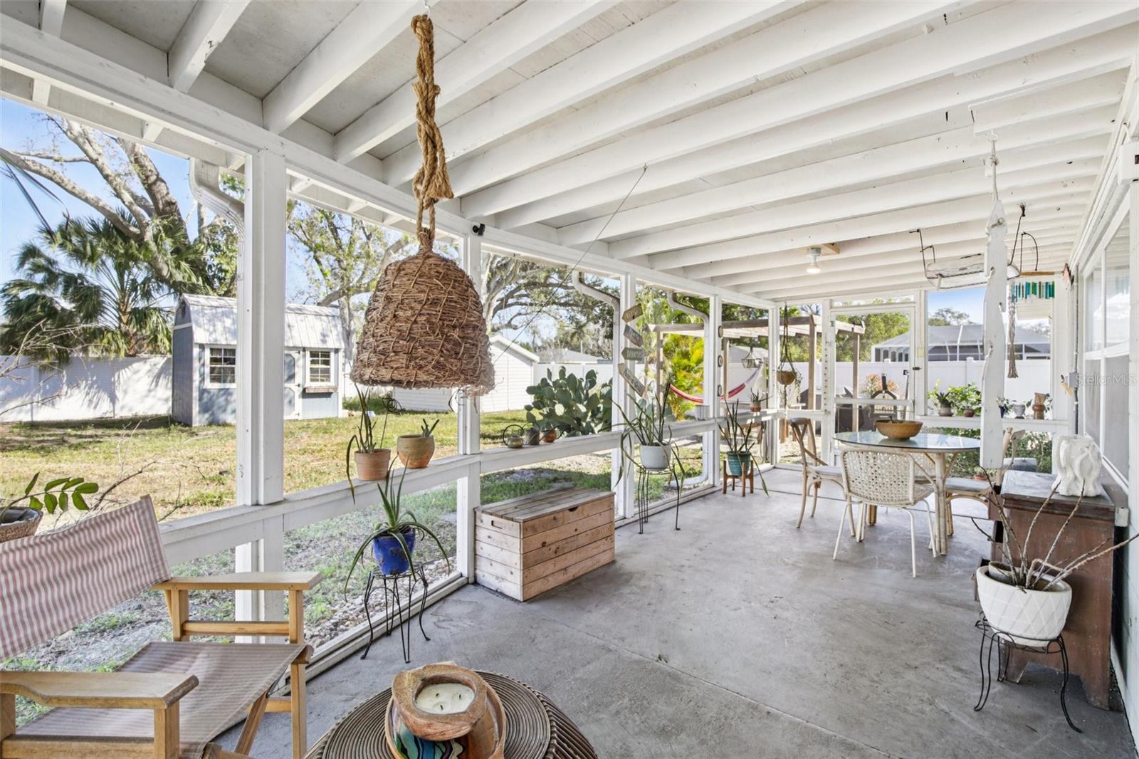 Image 29 of 33 For 2818 11th Avenue W