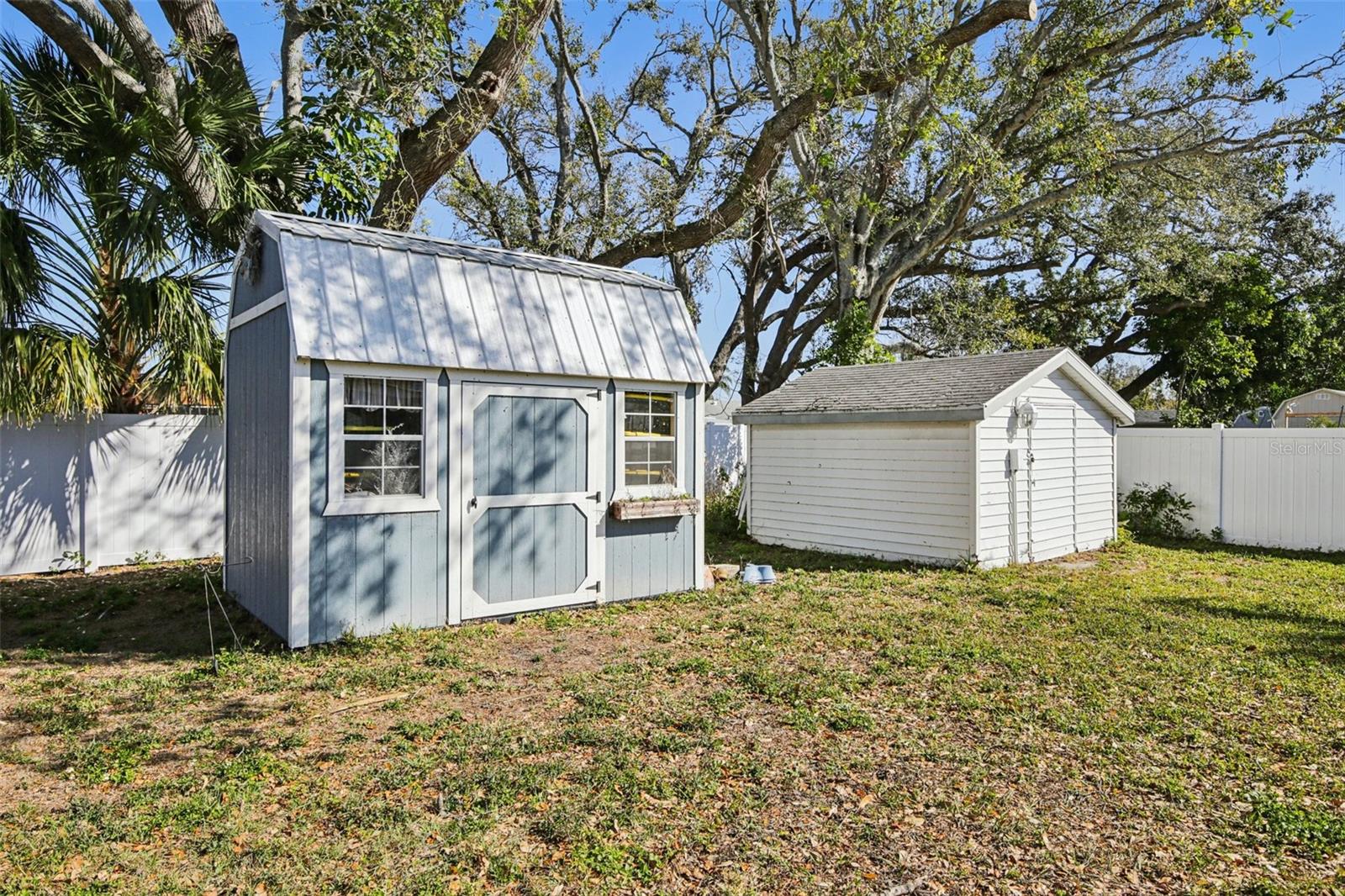 Image 31 of 33 For 2818 11th Avenue W