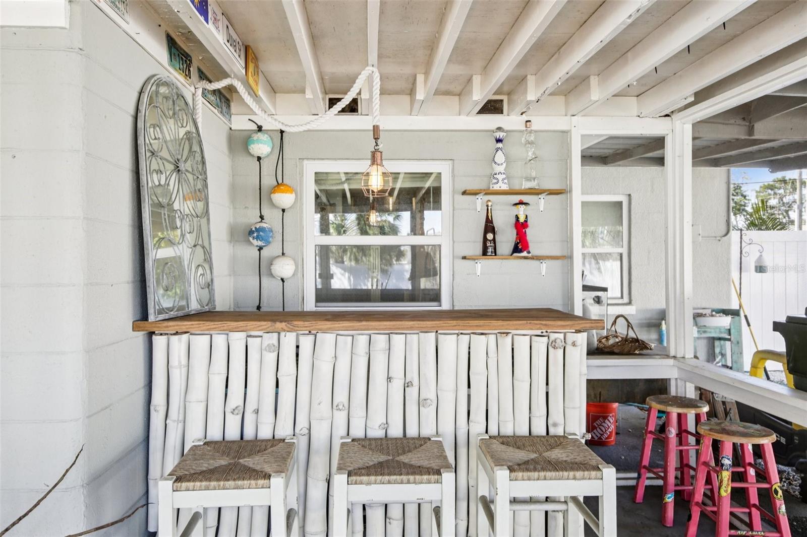 Image 6 of 33 For 2818 11th Avenue W