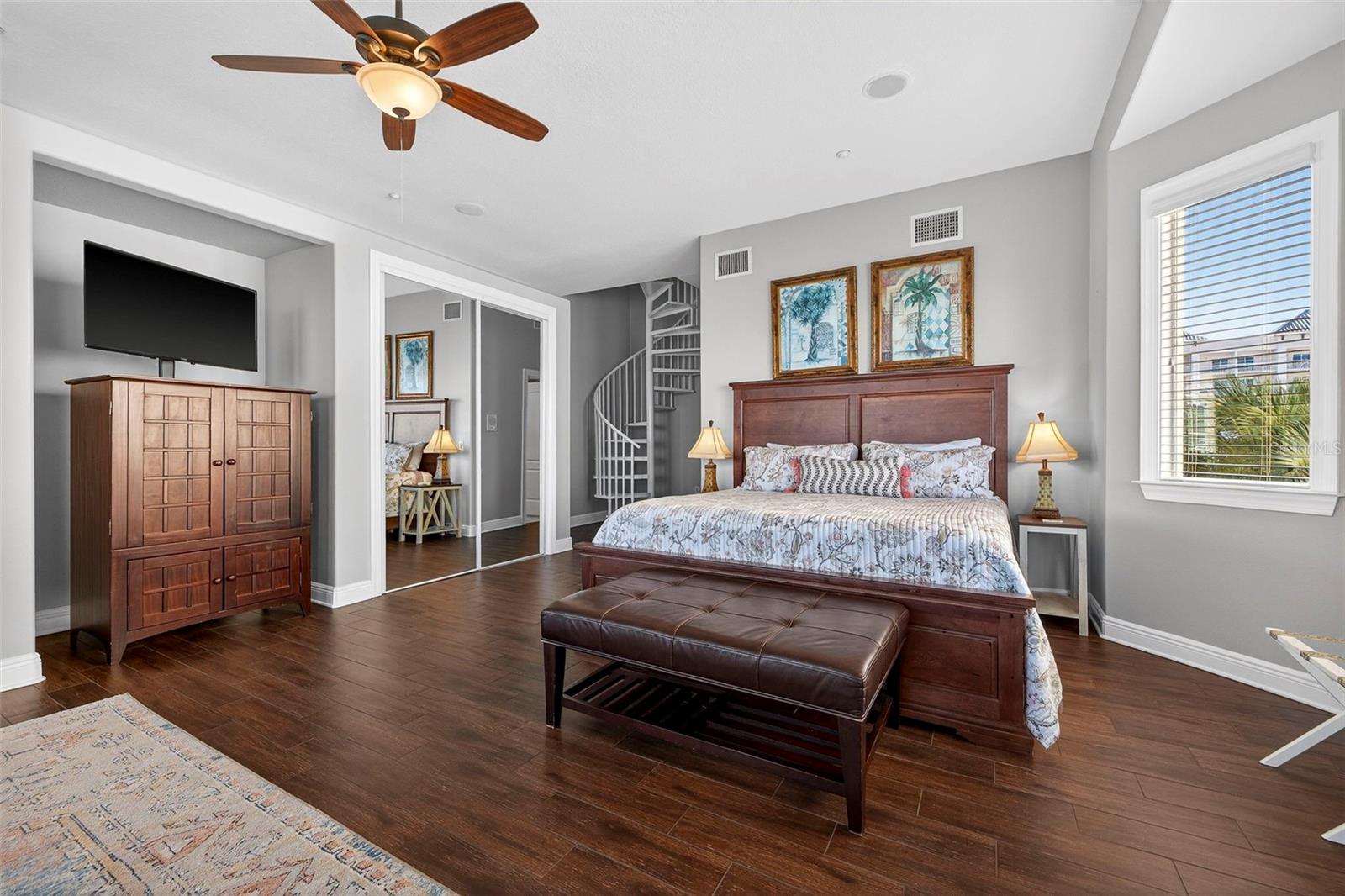 Image 13 of 30 For 620 Bayway Boulevard