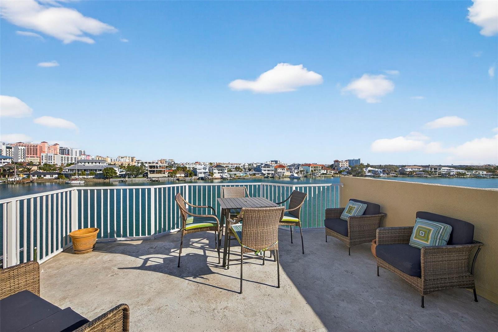 Image 24 of 30 For 620 Bayway Boulevard