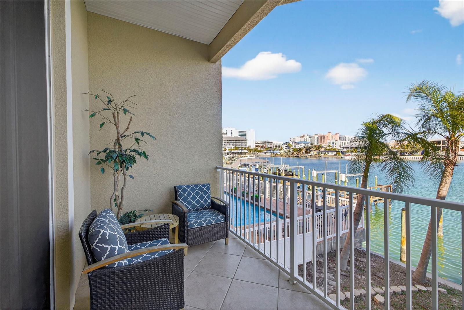 Image 5 of 30 For 620 Bayway Boulevard