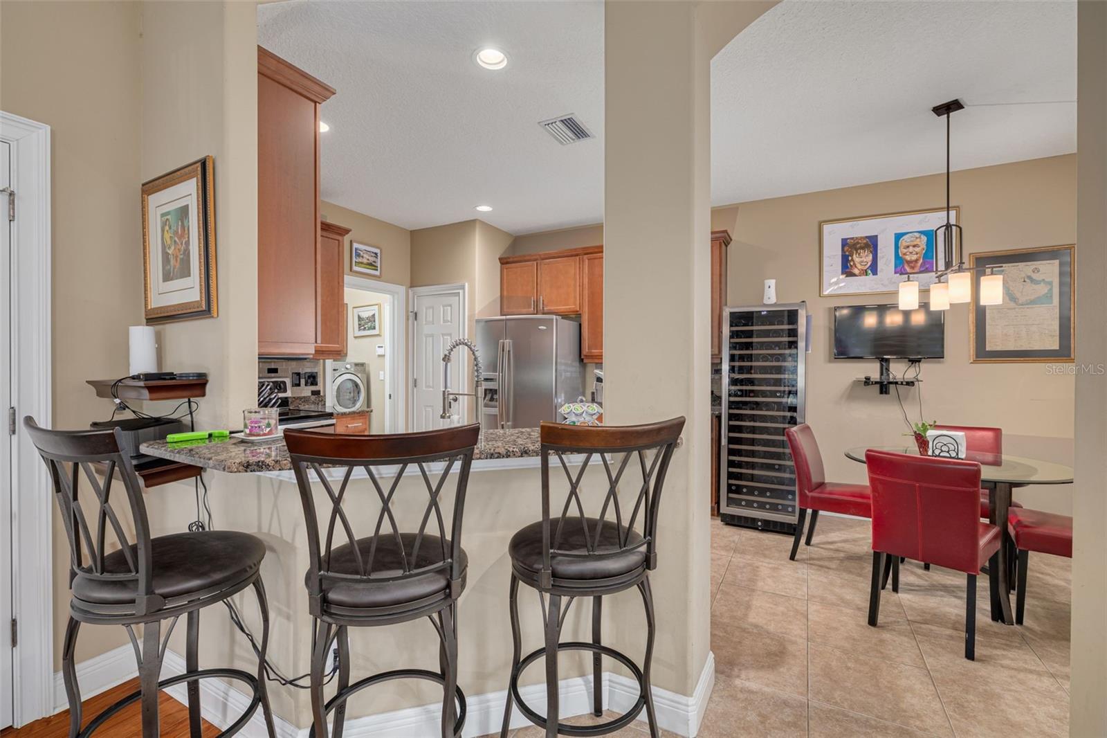 Image 10 of 33 For 2567 Gloriosa Drive