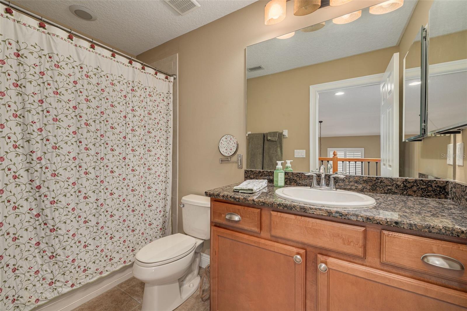 Image 26 of 33 For 2567 Gloriosa Drive