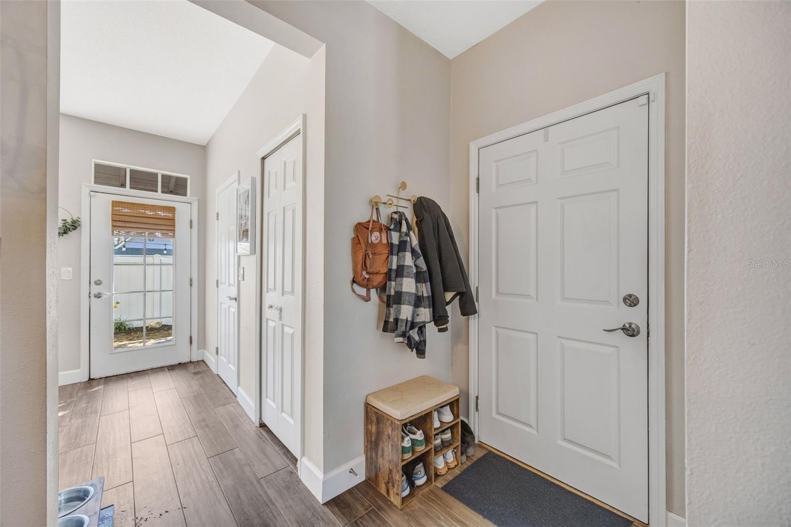 Image 7 of 32 For 4412 Algonkin Court