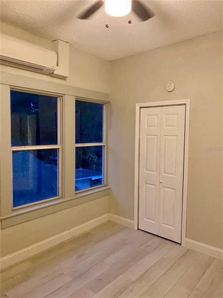 Image 17 of 54 For 1212 25th Avenue