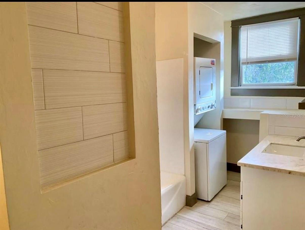 Image 30 of 54 For 1212 25th Avenue