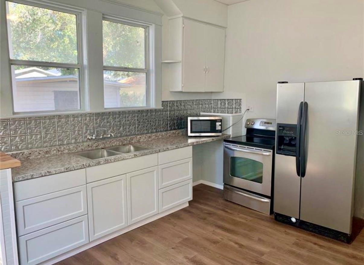 Image 40 of 54 For 1212 25th Avenue