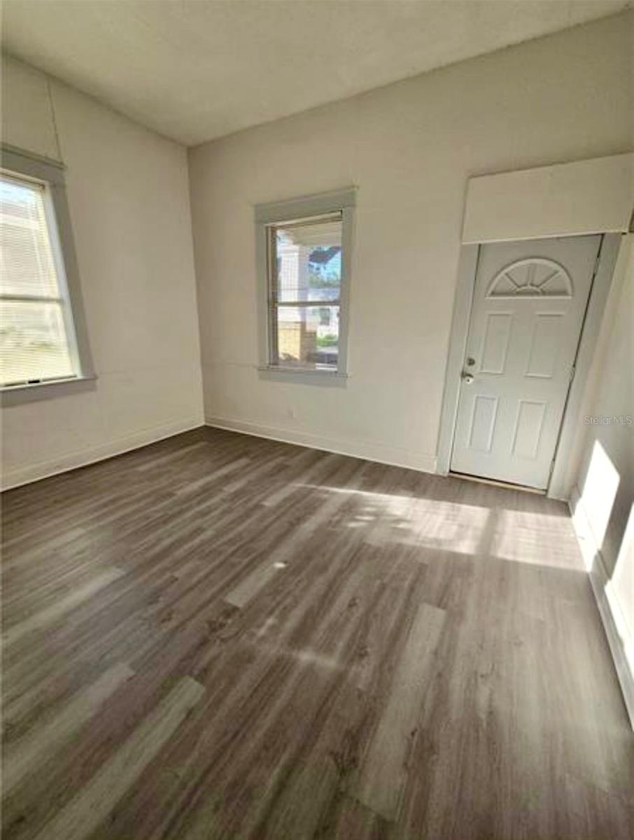 Image 44 of 54 For 1212 25th Avenue