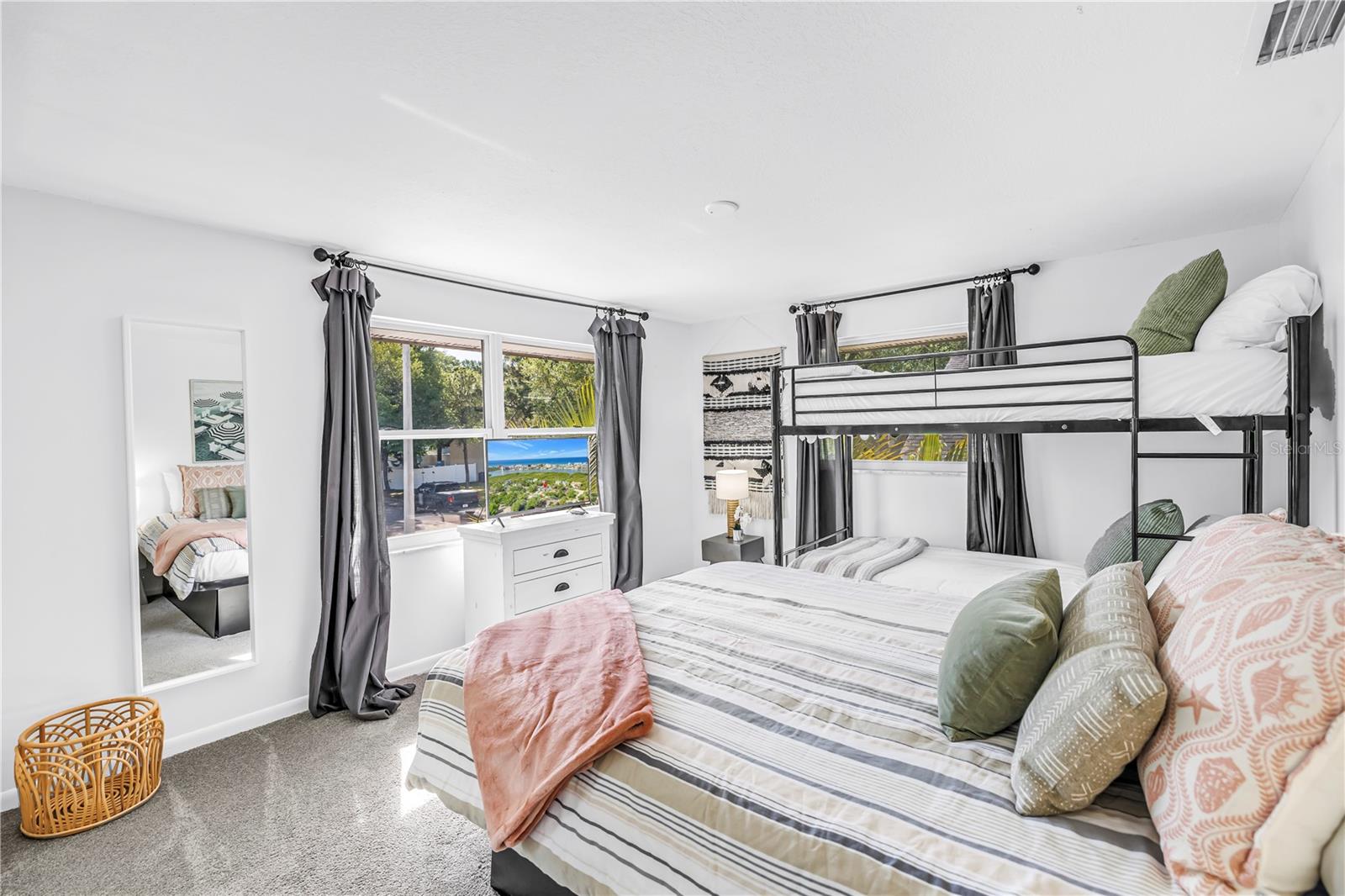 Image 42 of 70 For 8500 144th Lane