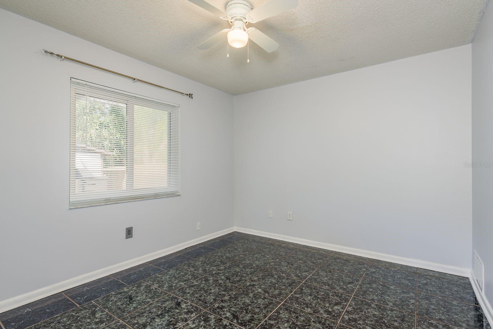 Image 24 of 39 For 7912 Soaring Trail Lane