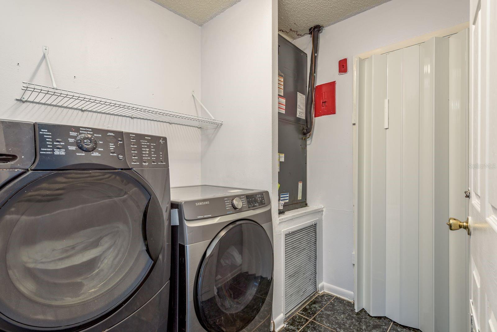 Image 30 of 39 For 7912 Soaring Trail Lane