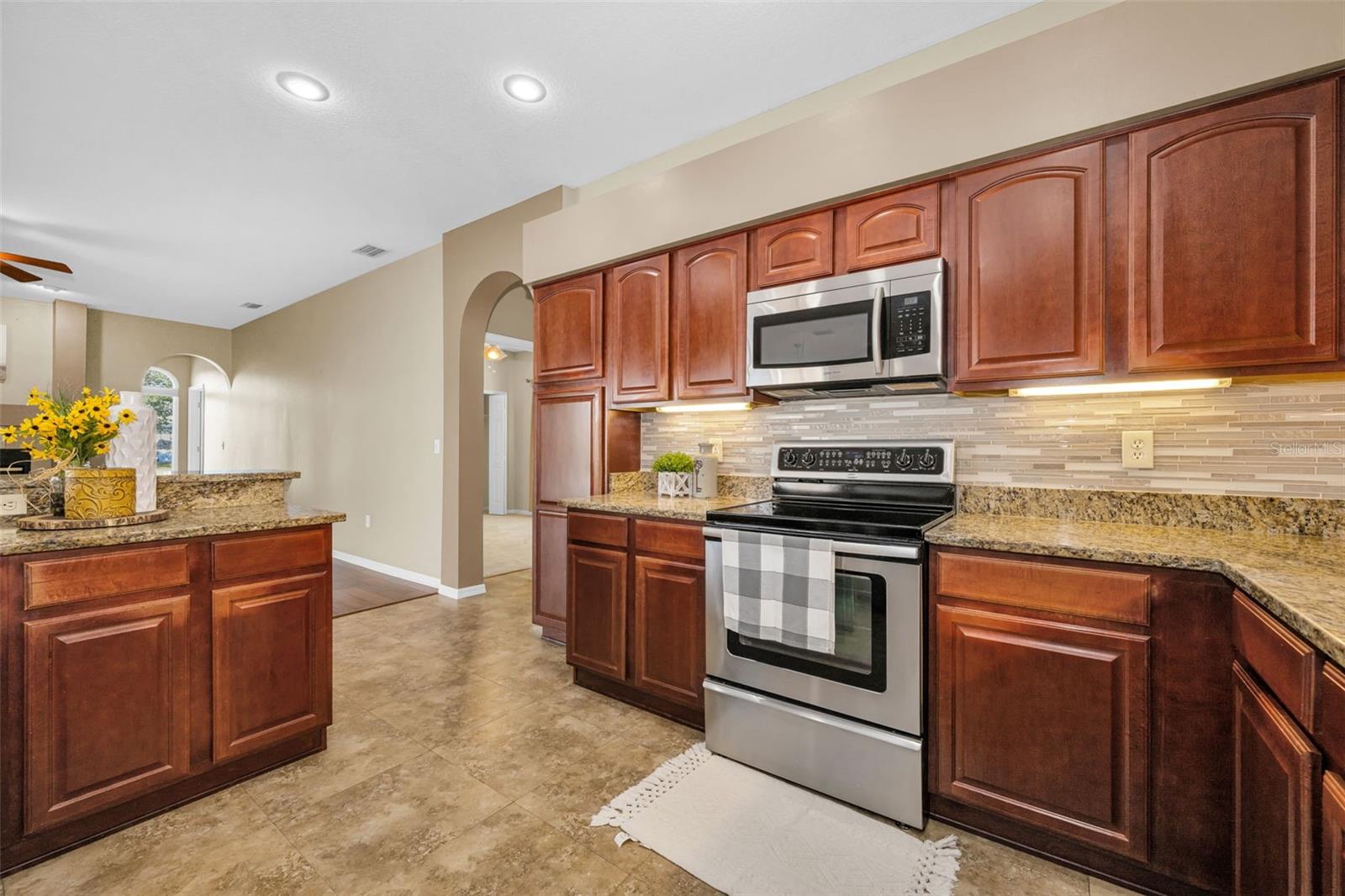 Image 15 of 73 For 4305 Harbor Lake Drive