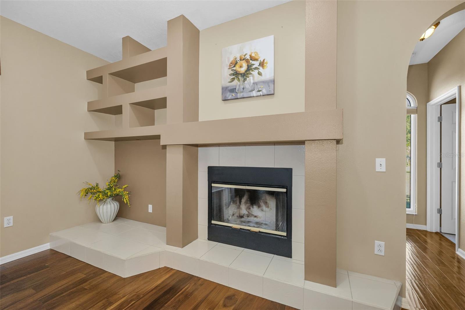 Image 20 of 73 For 4305 Harbor Lake Drive