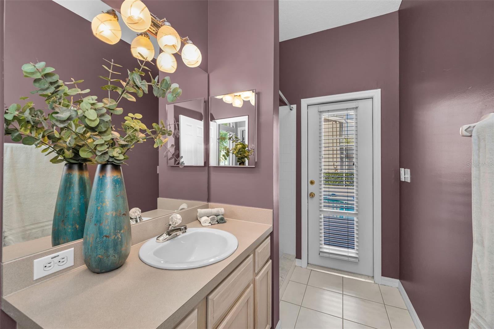 Image 33 of 73 For 4305 Harbor Lake Drive