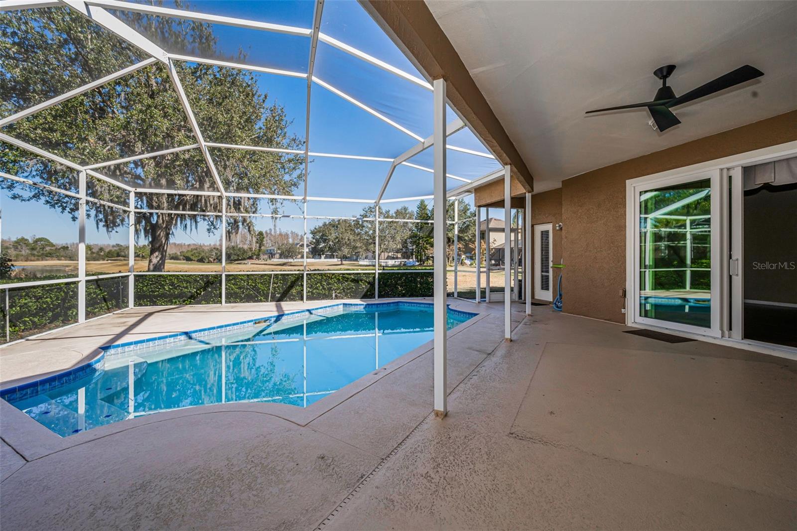 Image 37 of 73 For 4305 Harbor Lake Drive