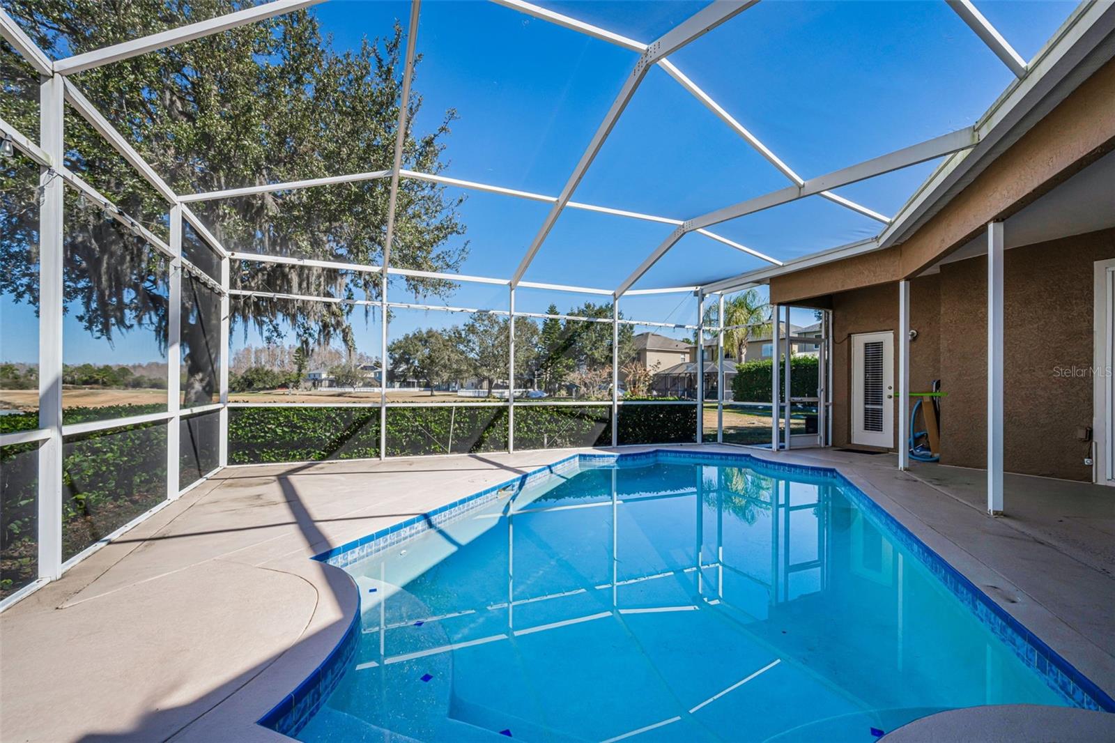 Image 41 of 73 For 4305 Harbor Lake Drive