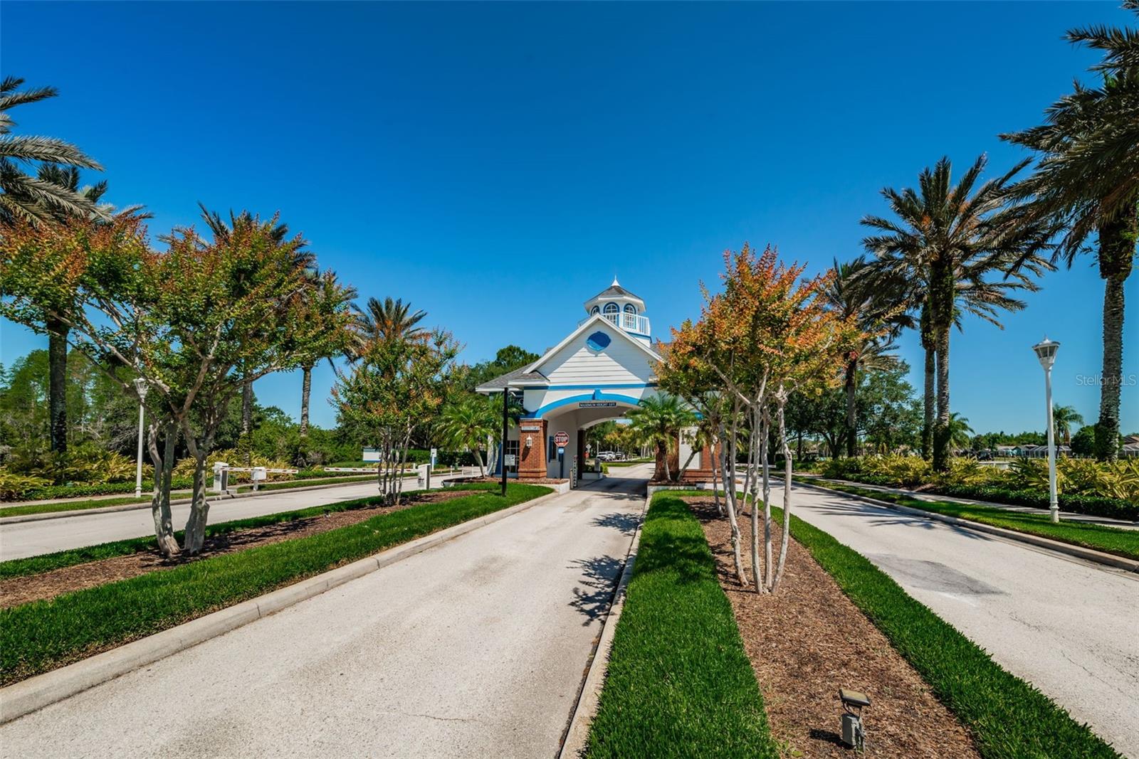 Image 54 of 73 For 4305 Harbor Lake Drive