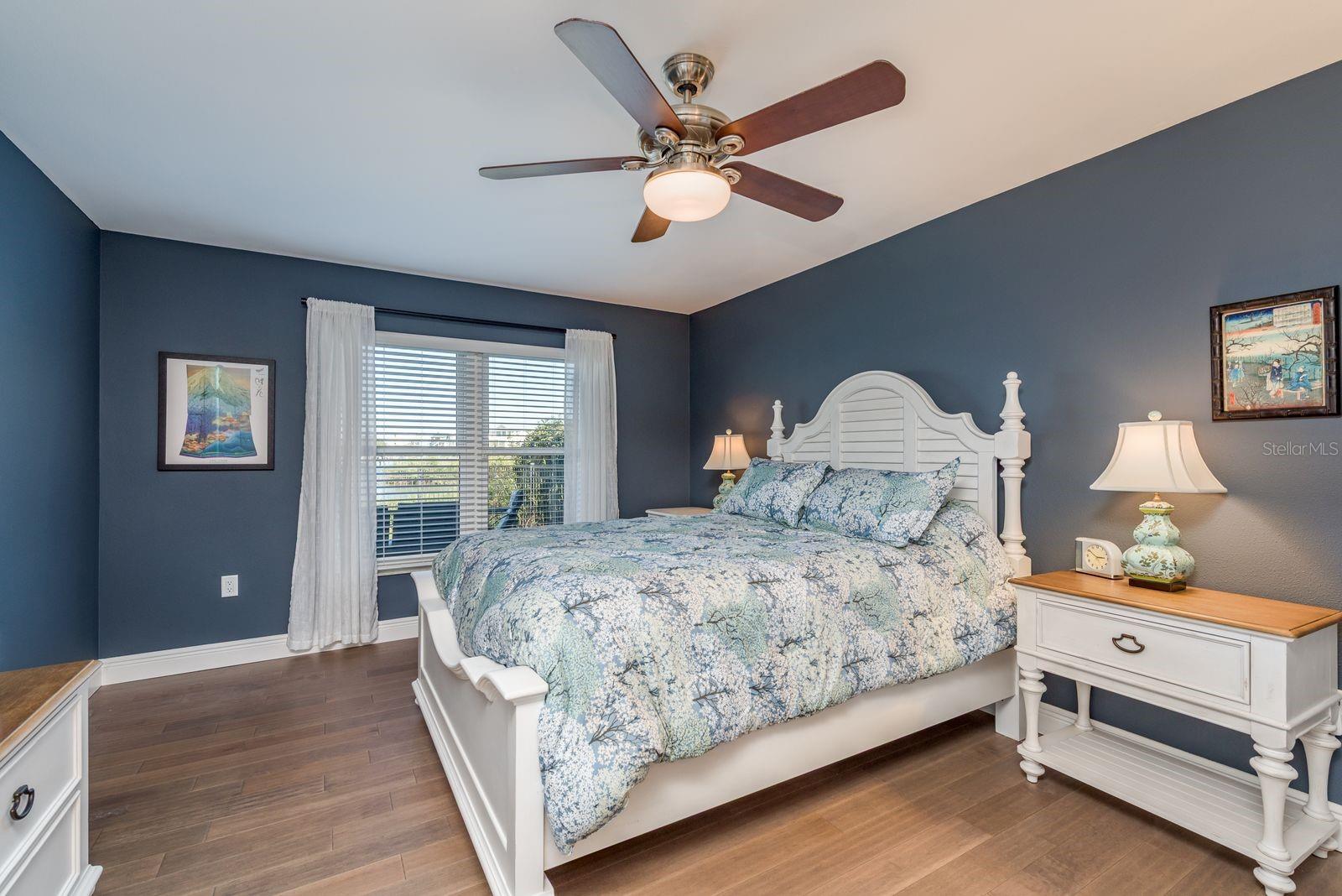 Listing photo id 22 for 4537 Rickover Court