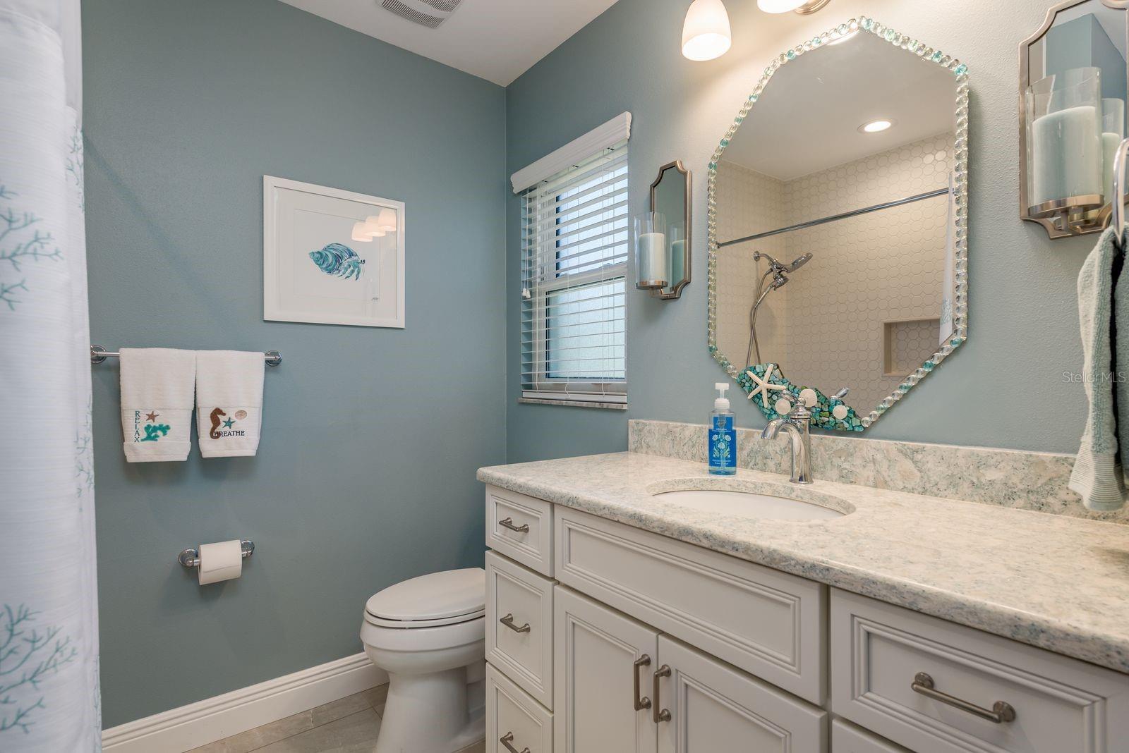 Listing photo id 29 for 4537 Rickover Court