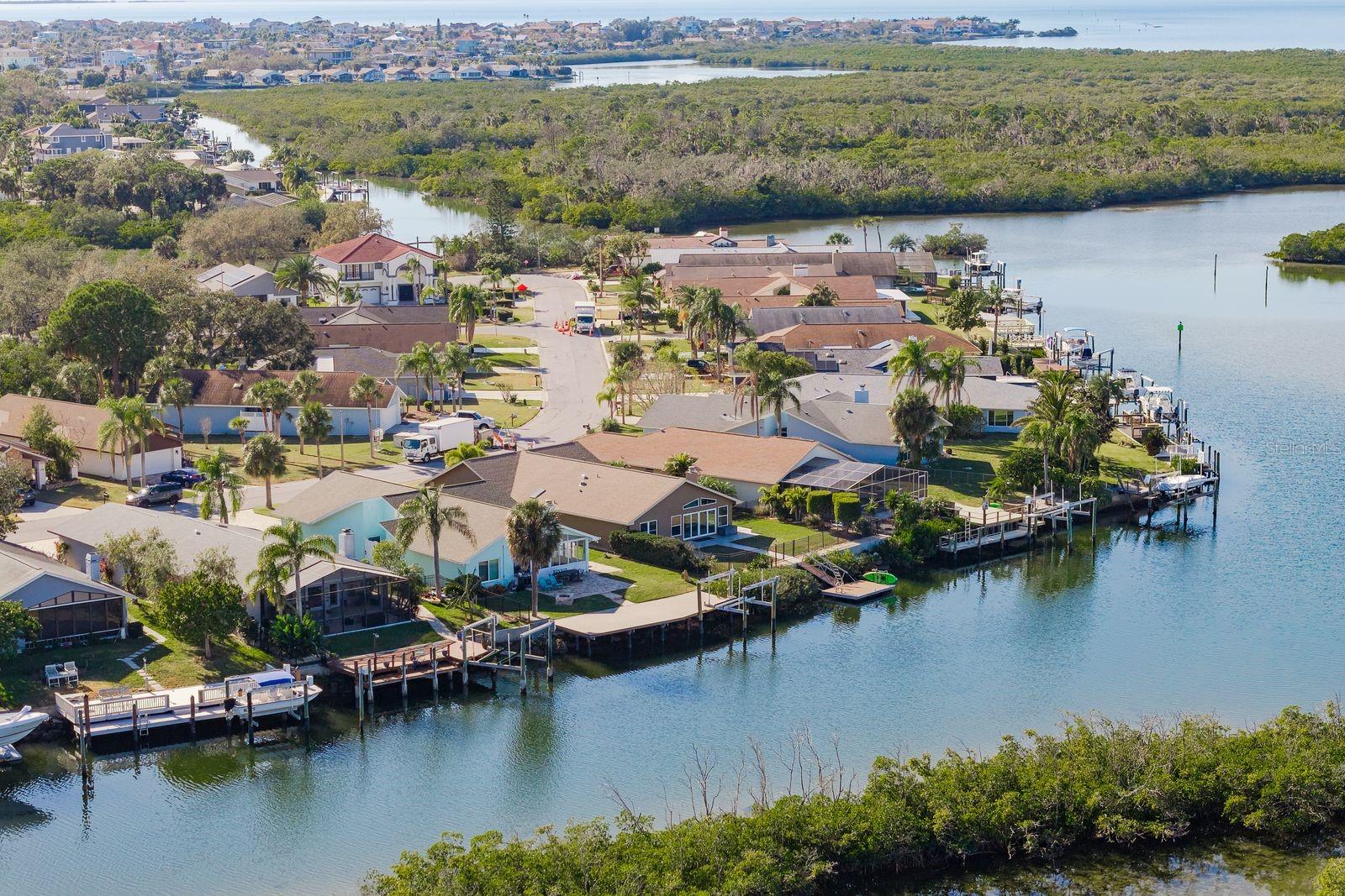 Listing photo id 50 for 4537 Rickover Court