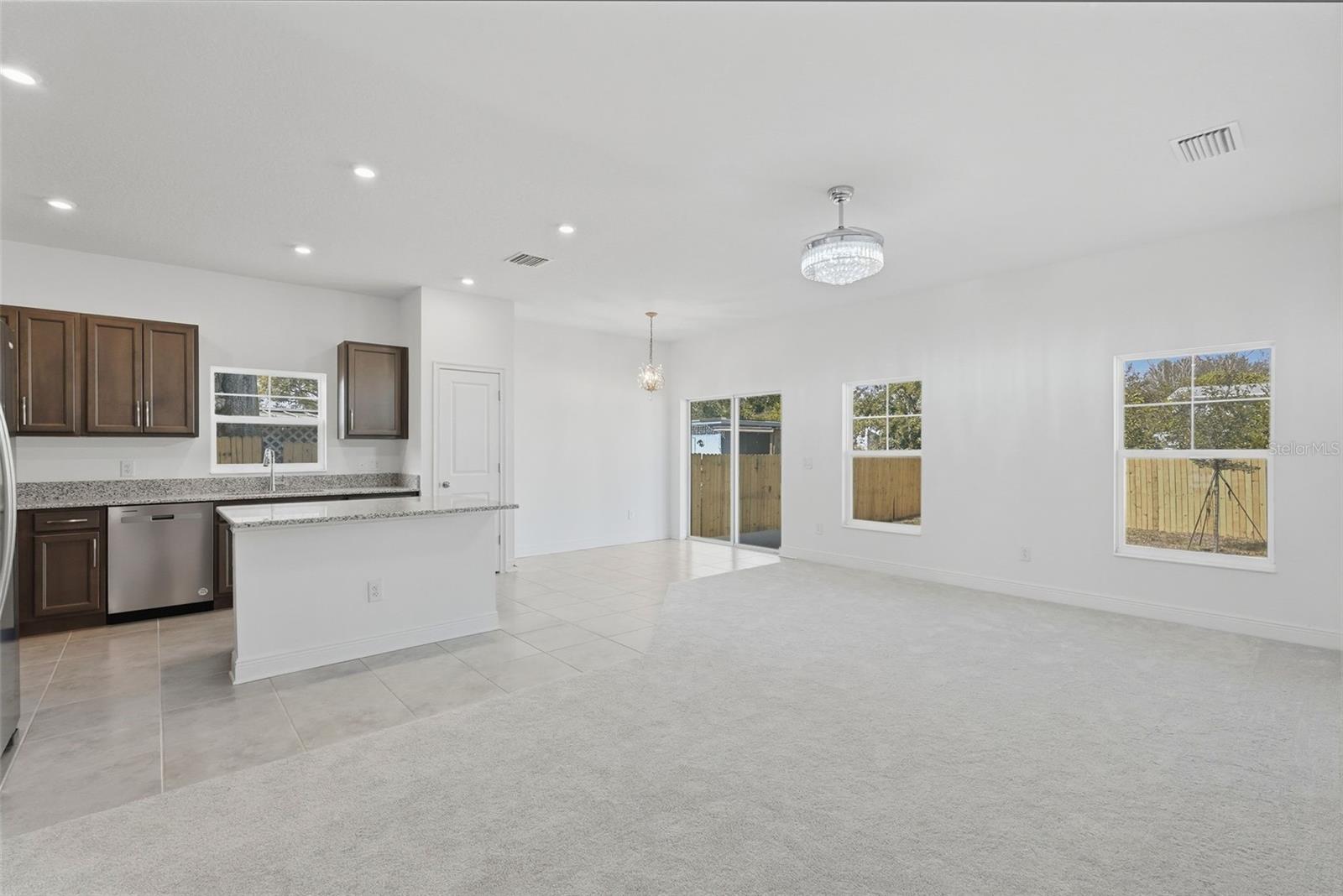 Image 13 of 30 For 3033 54th Avenue N