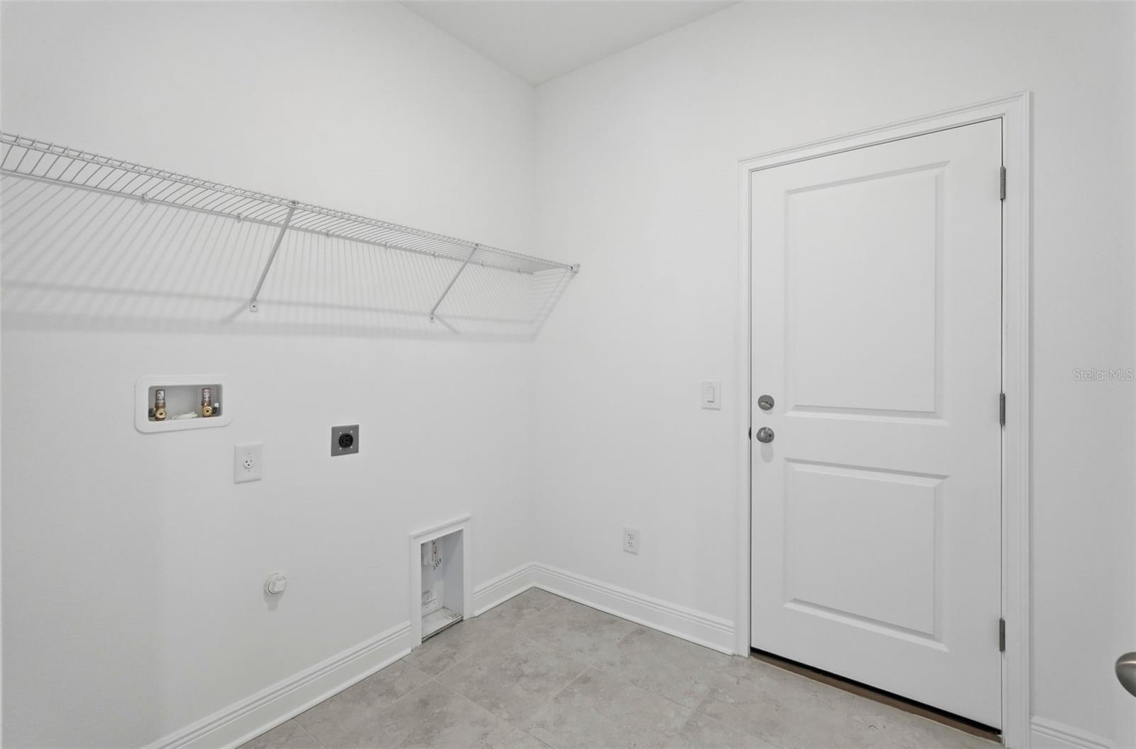 Image 15 of 30 For 3033 54th Avenue N