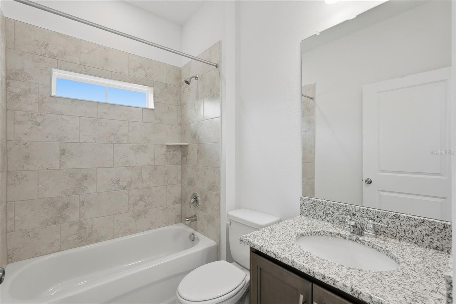 Image 7 of 30 For 3033 54th Avenue N