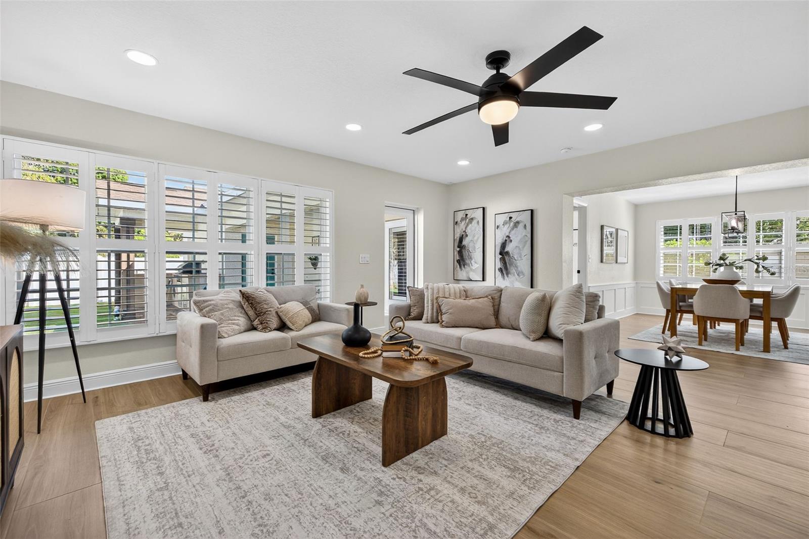 Image 16 of 40 For 939 39th Avenue Ne